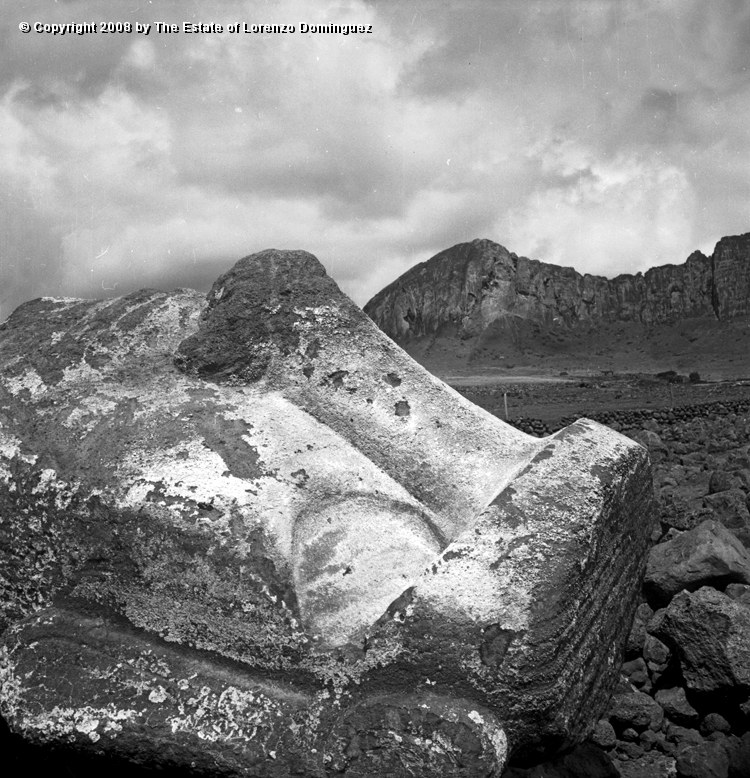 TDM_Moai_01.jpg - Easter Island. 1960. Ahu Tongariki. Detail of a moai head. Photograph taken shortly after the destruction of the ahu by the tsunami of May 22, 1960.