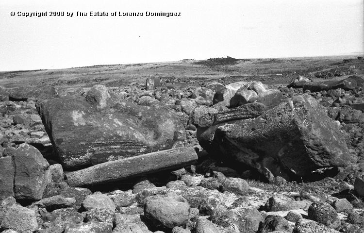 TDM_Moai_08.jpg - Easter Island. 1960. Ahu Tongariki. Photograph taken shortly after the destruction of the ahu by the tsunami of May 22, 1960.