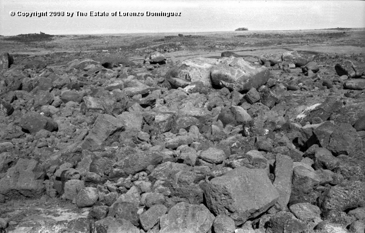 TDM_Vista_General_03.jpg - Easter Island. 1960. Ruins of ahu Tongariki. Photograph taken shortly after the destruction of the ahu by the tsunami of May 22, 1960.
